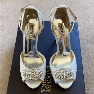 Badgley Mischka White Satin Heels
